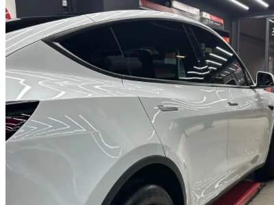 Tesla PPF mi Seramik mi? Tesla Araçlar İçin Hangisi Daha Mantıklı?