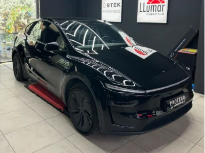 Tesla Ön Tampon Koruma Gerekli mi? Tesla Araçlarda PPF Kaplama Neden Tercih Ediliyor?
